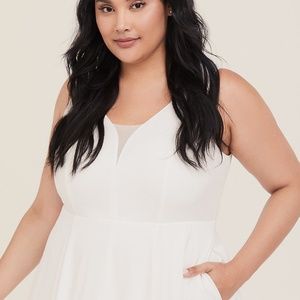 TORRID IVORY JACQUARD SWEETHEART GOWN